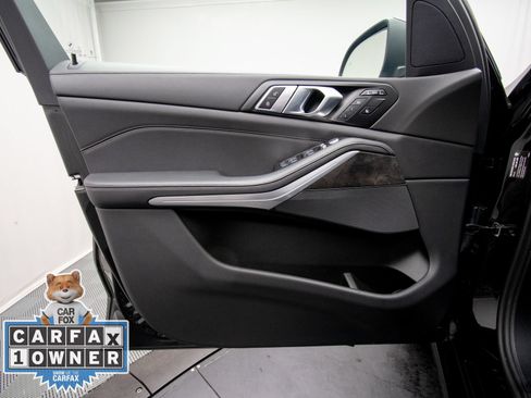 Used 2024 BMW X7 xDrive40i w/ Climate Comfort Package AWD/4WD image 29