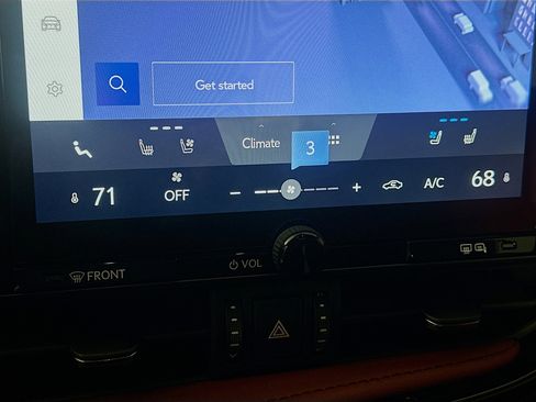 Used 2025 Lexus NX 250 FWD w/ Towing Package (2000 Lbs) image 24