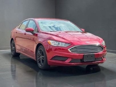 Used 2018 Ford Fusion SE w/ Fusion SE Technology Package