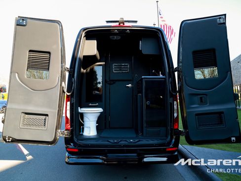 New 2024 Mercedes-Benz Sprinter 3500 image 15