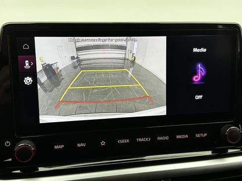 Used 2024 Kia Forte GT-Line image 17