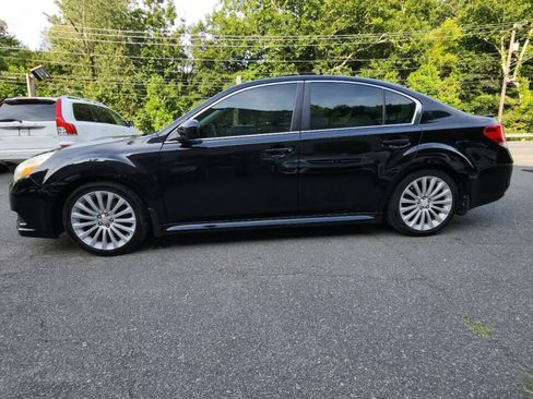 Used 2010 Subaru Legacy 2.5GT Limited AWD/4WD image 4