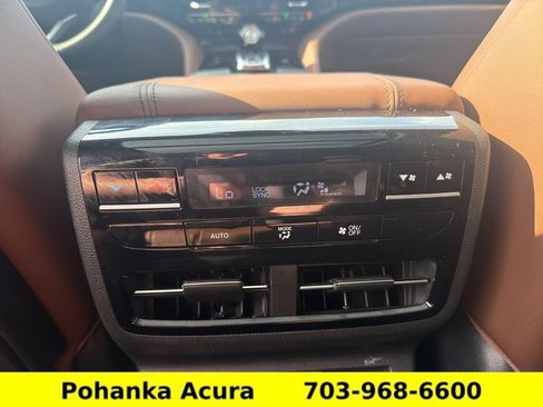 Certified 2024 Acura MDX SH-AWD w/ Technology Package image 29