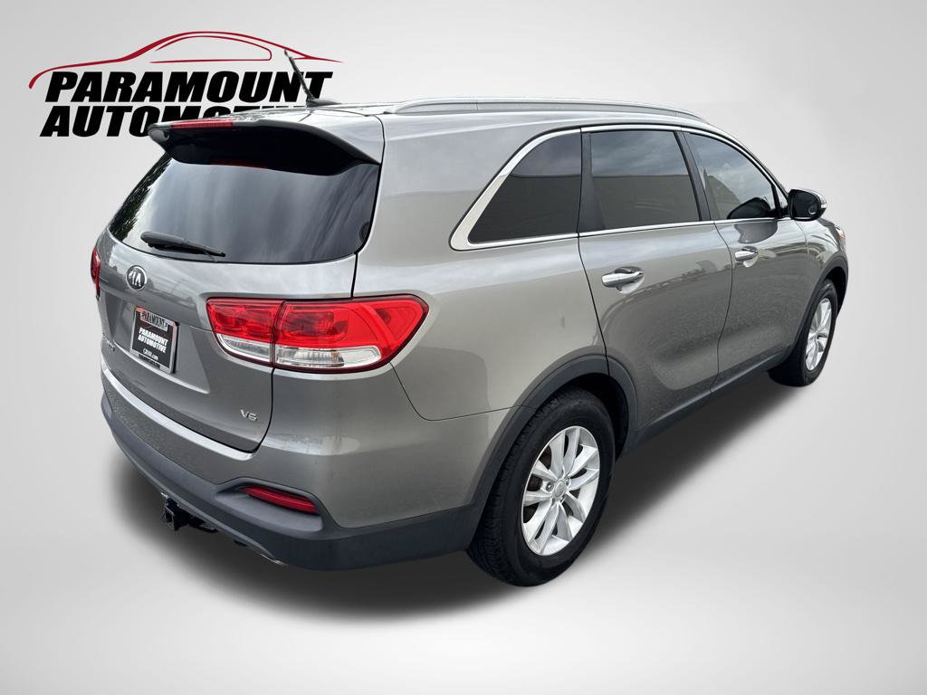 Used 2018 Kia Sorento FWD V6 image 7