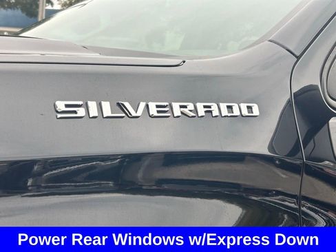 Used 2022 Chevrolet Silverado 1500 Custom image 17