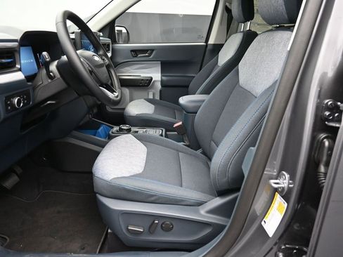 New 2025 Ford Maverick XLT w/ XLT Luxury Package image 21