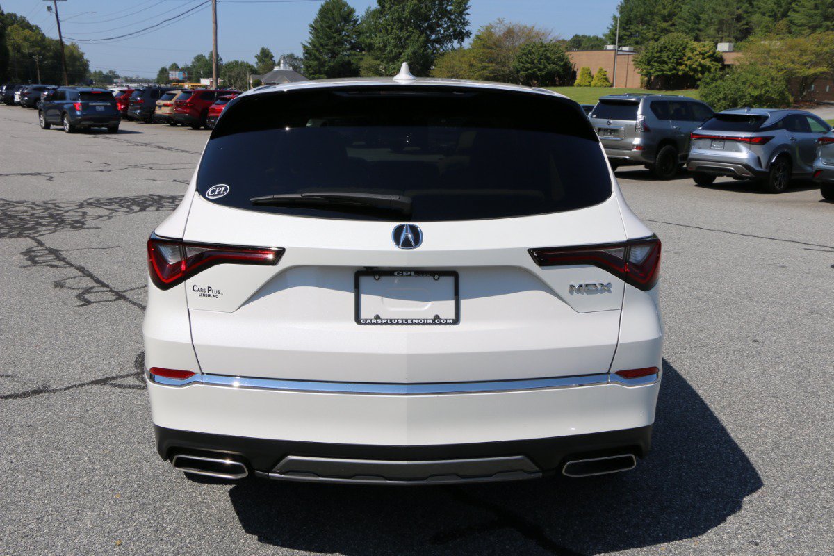 Used 2025 Acura MDX FWD image 4