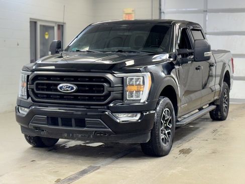 Used 2022 Ford F150 XLT w/ Equipment Group 302A High image 3