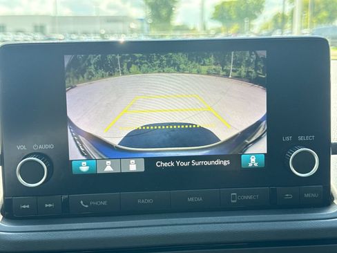 Certified 2025 Honda Accord SE image 36