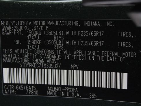Used 2026 Toyota Sienna XLE FWD image 43
