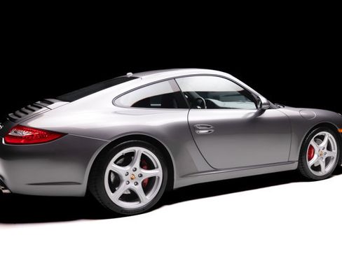 Used 2010 Porsche 911 Carrera S RWD image 3
