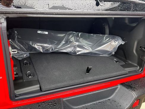 New 2026 Jeep Wrangler Unlimited Rubicon 392 image 16