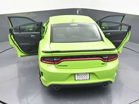 Used 2023 Dodge Charger R/T w/ Blacktop Package RWD image 43