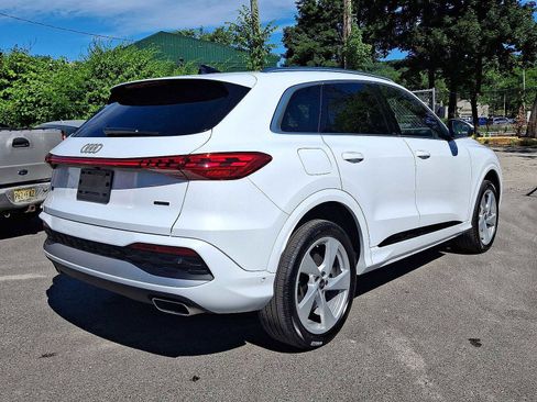 Used 2025 Audi Q5 Premium w/ Premium Plus AWD/4WD image 31