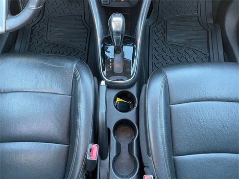 Used 2020 Chevrolet Trax Premier w/ LPO, Cargo Package image 19