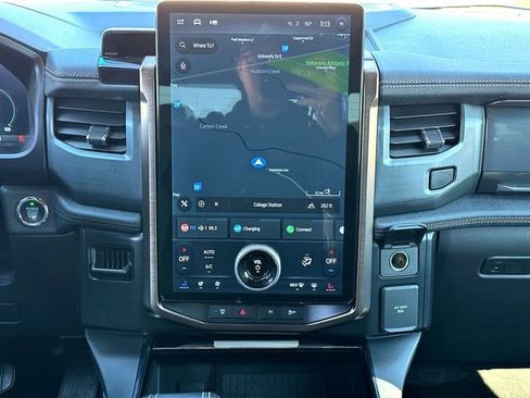 Certified 2022 Ford F150 Lightning Lariat image 26