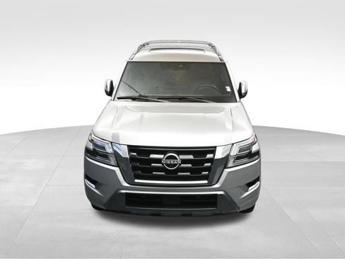 Used 2023 Nissan Armada Platinum w/ Captain's Chairs Package RWD image 25