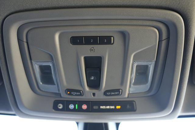 Used 2021 Chevrolet Silverado 1500 RST AWD/4WD image 28