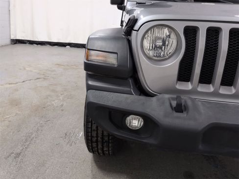Used 2020 Jeep Wrangler Unlimited Sport image 11