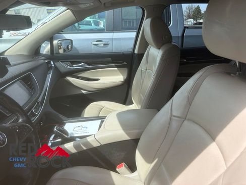 Used 2019 Buick Enclave Premium w/ Experience Buick Package AWD/4WD image 2