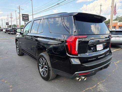 Used 2023 GMC Yukon AT4 w/ AT4 Premium Plus Package AWD/4WD image 5
