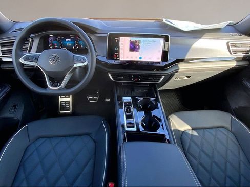 New 2026 Volkswagen Atlas Cross Sport SEL Premium R-Line image 5