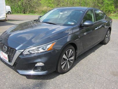 Used 2019 Nissan Altima 2.5 SV