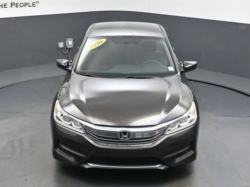 Used 2016 Honda Accord LX image 73