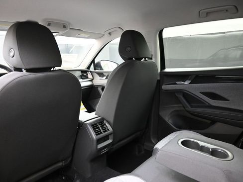 New 2026 Volkswagen Tiguan S AWD/4WD image 19