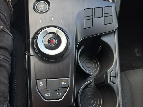 New 2026 Kia Sportage LX FWD image 19