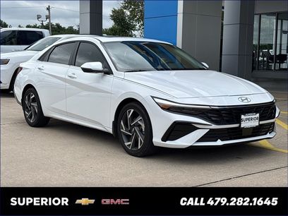 Used 2025 Hyundai Elantra Limited