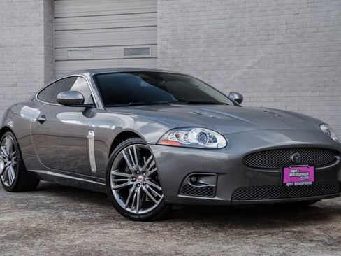 Used 2009 Jaguar XKR R image 28