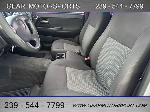 Used 2011 GMC Canyon SLE image 16