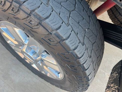 Used 2024 Chevrolet Silverado 2500 High Country w/ Technology Package image 8