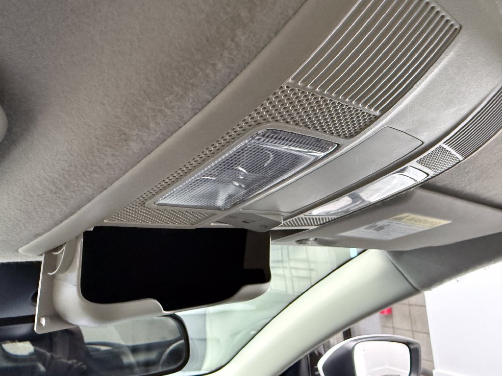 Used 2020 Toyota Yaris XLE FWD image 26