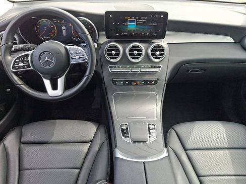 Used 2021 Mercedes-Benz GLC 300 4MATIC image 15