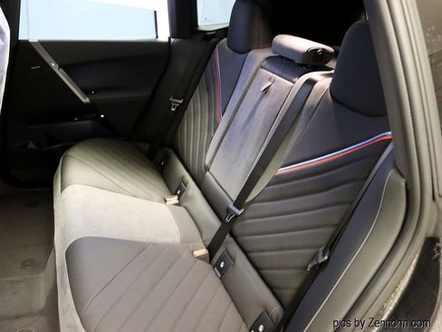 Used 2026 BMW iX xDrive60 image 27