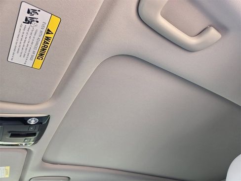 New 2025 Kia Sorento S w/ Panoramic Sunroof Package image 26