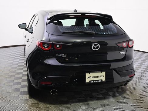 Certified 2025 MAZDA MAZDA3 Hatchback w/Premium Plus Pkg image 4