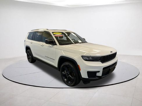 Used 2023 Jeep Grand Cherokee L Altitude image 1