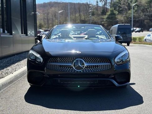 Certified 2019 Mercedes-Benz SL 550 image 68