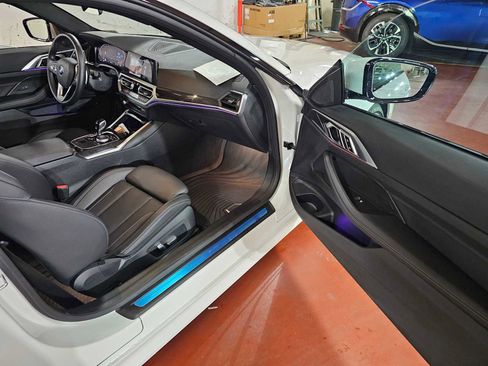 Used 2022 BMW 430i Coupe w/ Convenience Package image 10