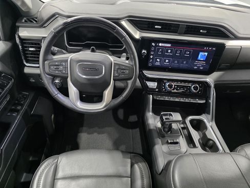 Used 2024 GMC Sierra 1500 Denali AWD/4WD image 10
