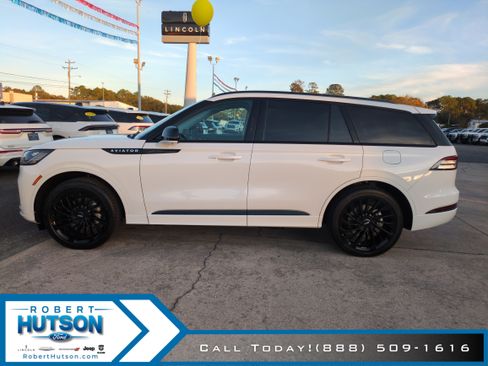 New 2026 Lincoln Aviator Reserve w/ Jet Appearance Package image 32