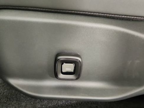 New 2026 Volvo EX30 Plus w/ Climate Package RWD image 12