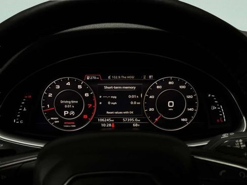 Used 2017 Audi Q7 3.0T Premium Plus w/ Premium Plus Package AWD/4WD image 15