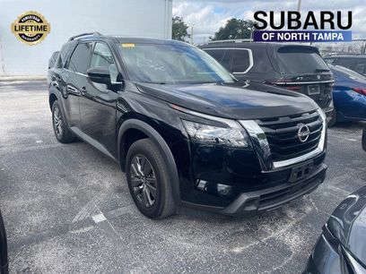 Used 2023 Nissan Pathfinder SV w/ SV Premium Package
