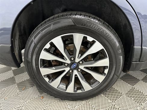 Used 2016 Subaru Outback 2.5i Limited image 14