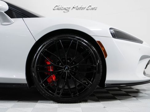 Used 2023 McLaren GT RWD image 10