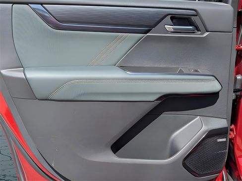 New 2026 GMC Acadia AT4 w/ Super Cruise Package image 26